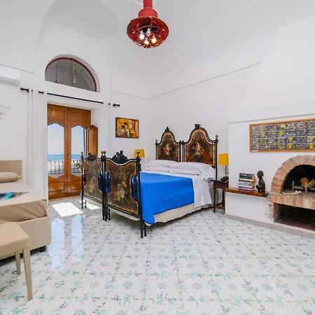 Estate4home - Casa Bouganville