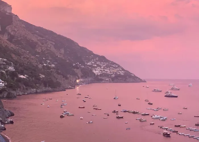 Casa Bouganville Позитано